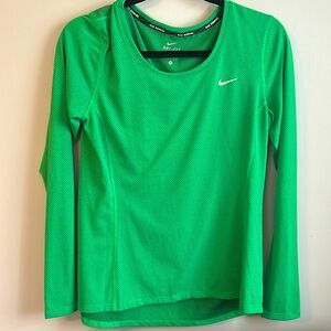 Nike men’s running long sleeve